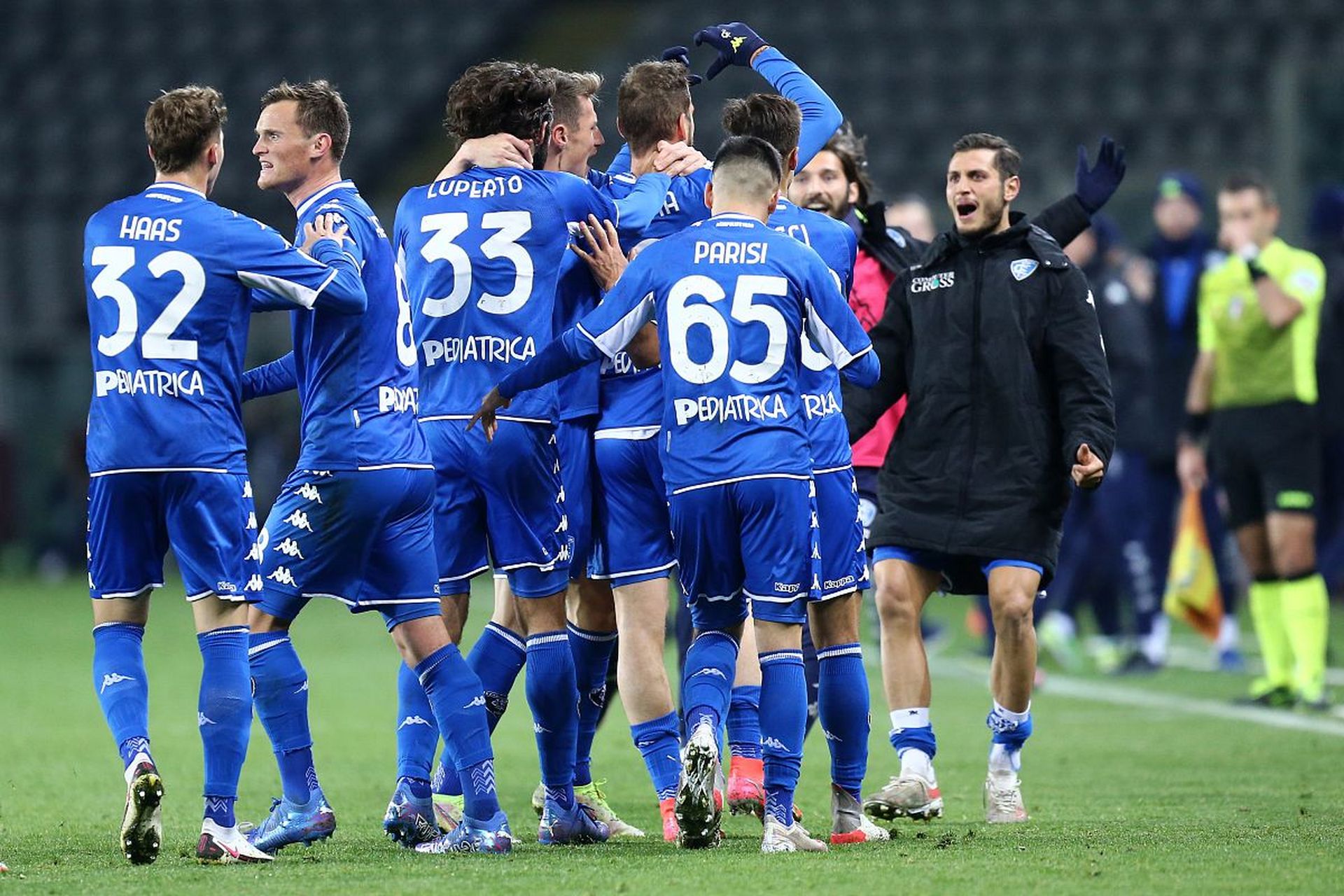 目上都有充 目上都有充