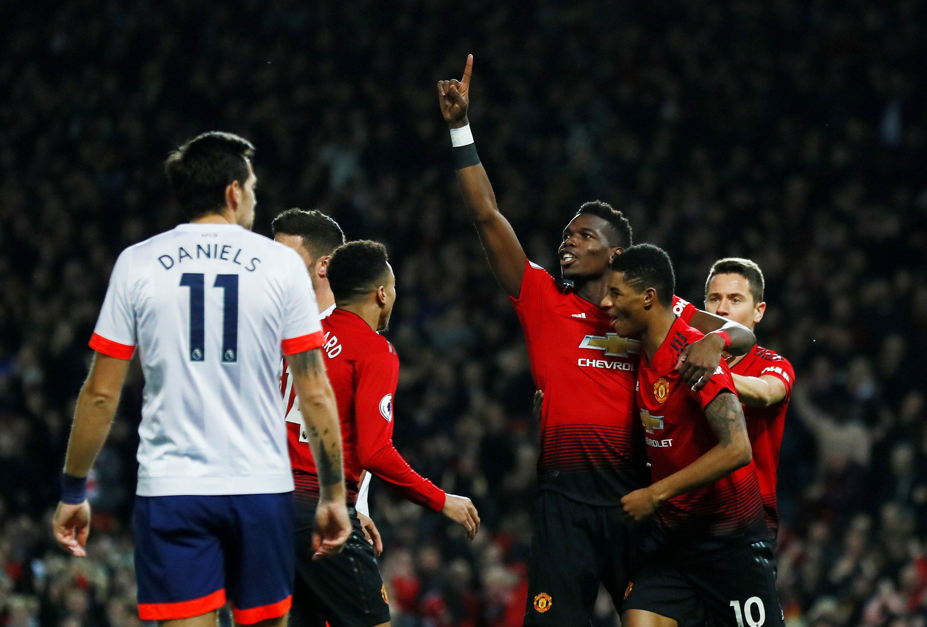 都是三连胜 都是三连胜